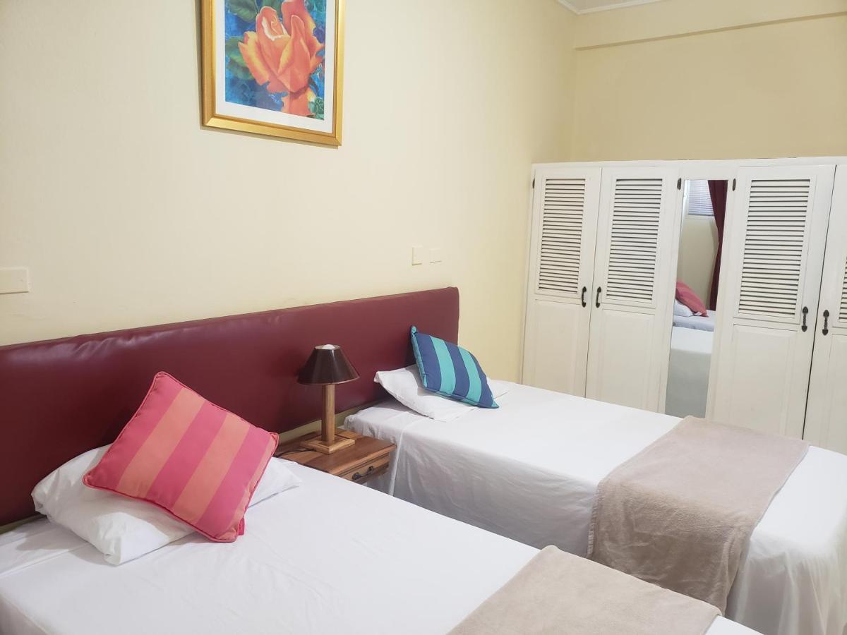 Bed and Breakfast Sea Shell Palms, Ocho Ríos Exterior foto